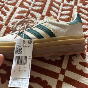 Adidas Gazelle Bold Sneakers